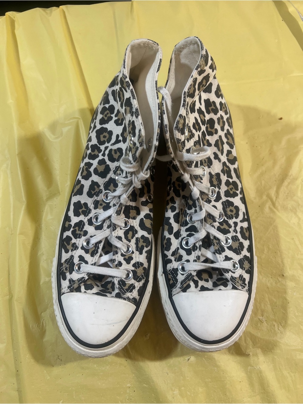Converse Leopard Print High-Top Sneakers - White, Black, Tan - Picture 4 of 7
